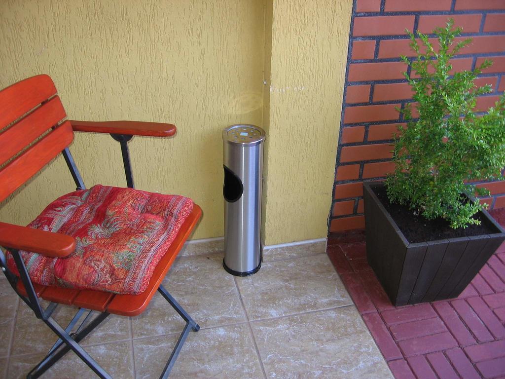 Apartament Zuzia Dźwirzyno Exteriér fotografie